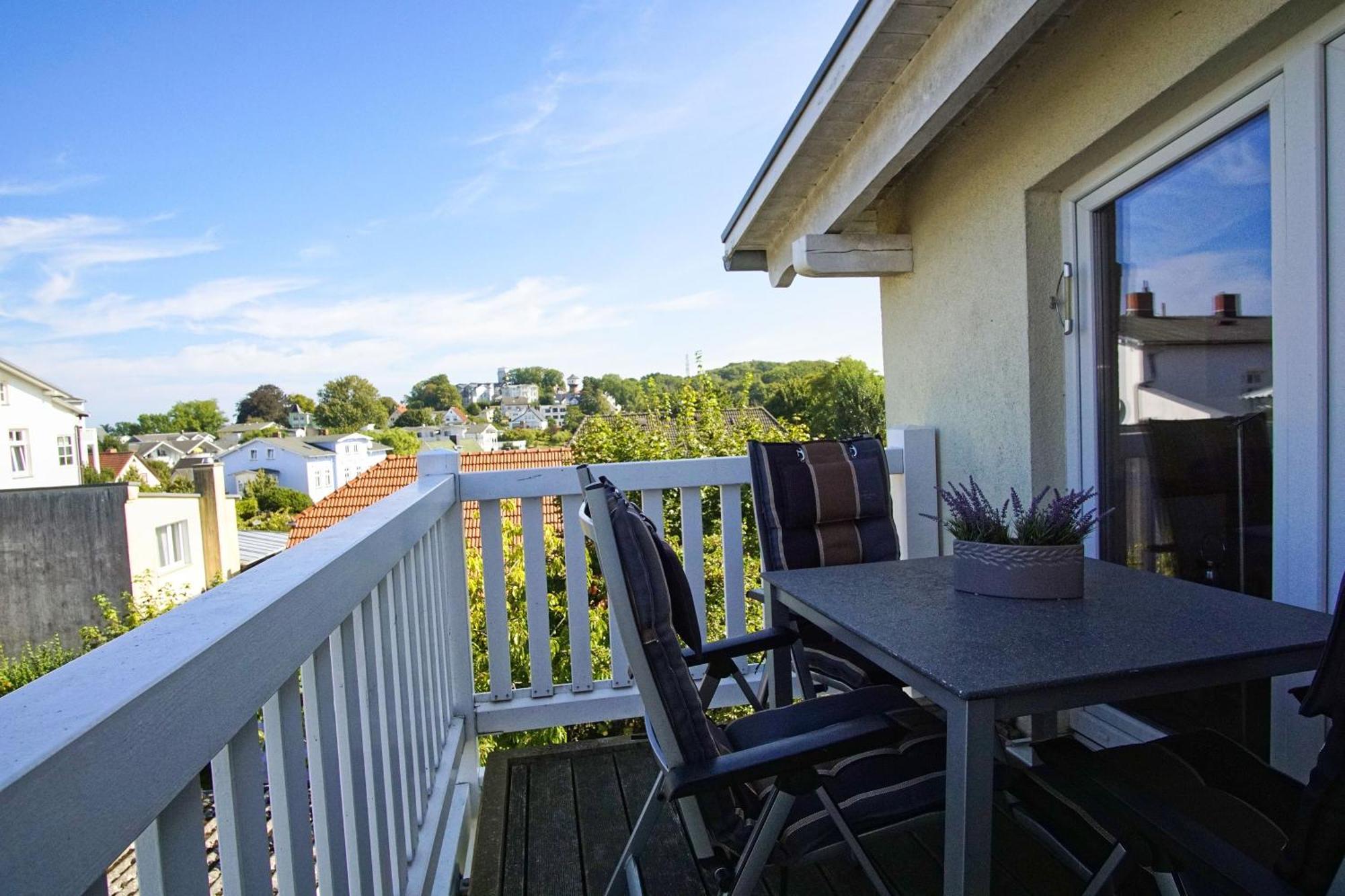 Balkon, Gratis Nutzung Vom Ahoi Erlebnisbad Und Sauna In Sellin- Meeresblick Fewo 59 Гёрен Экстерьер фото